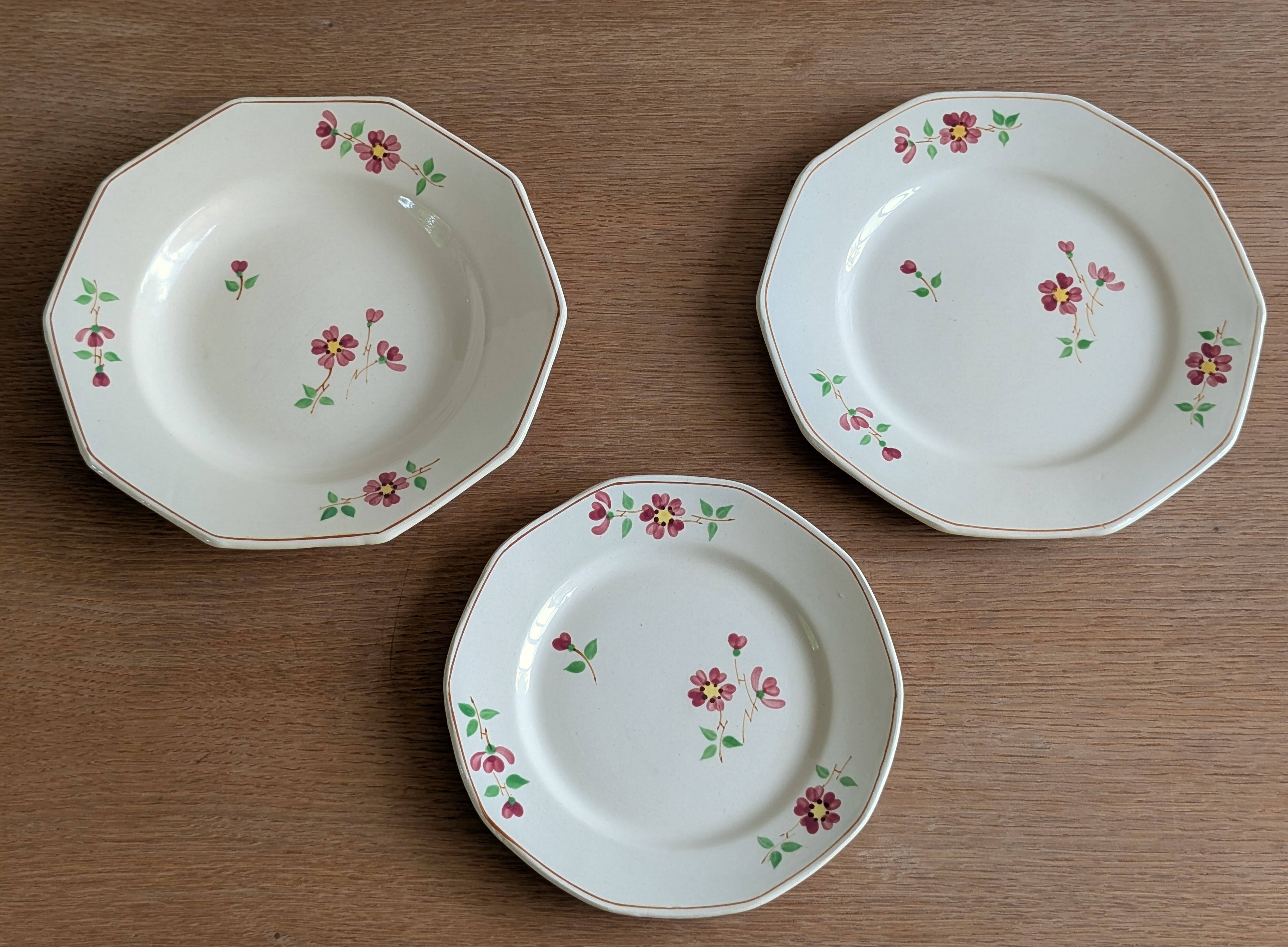 Moulin des Loups plates model "Janine"