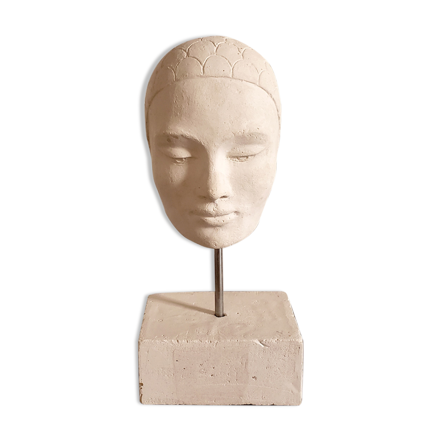 Tête de femme art-déco en plâtre