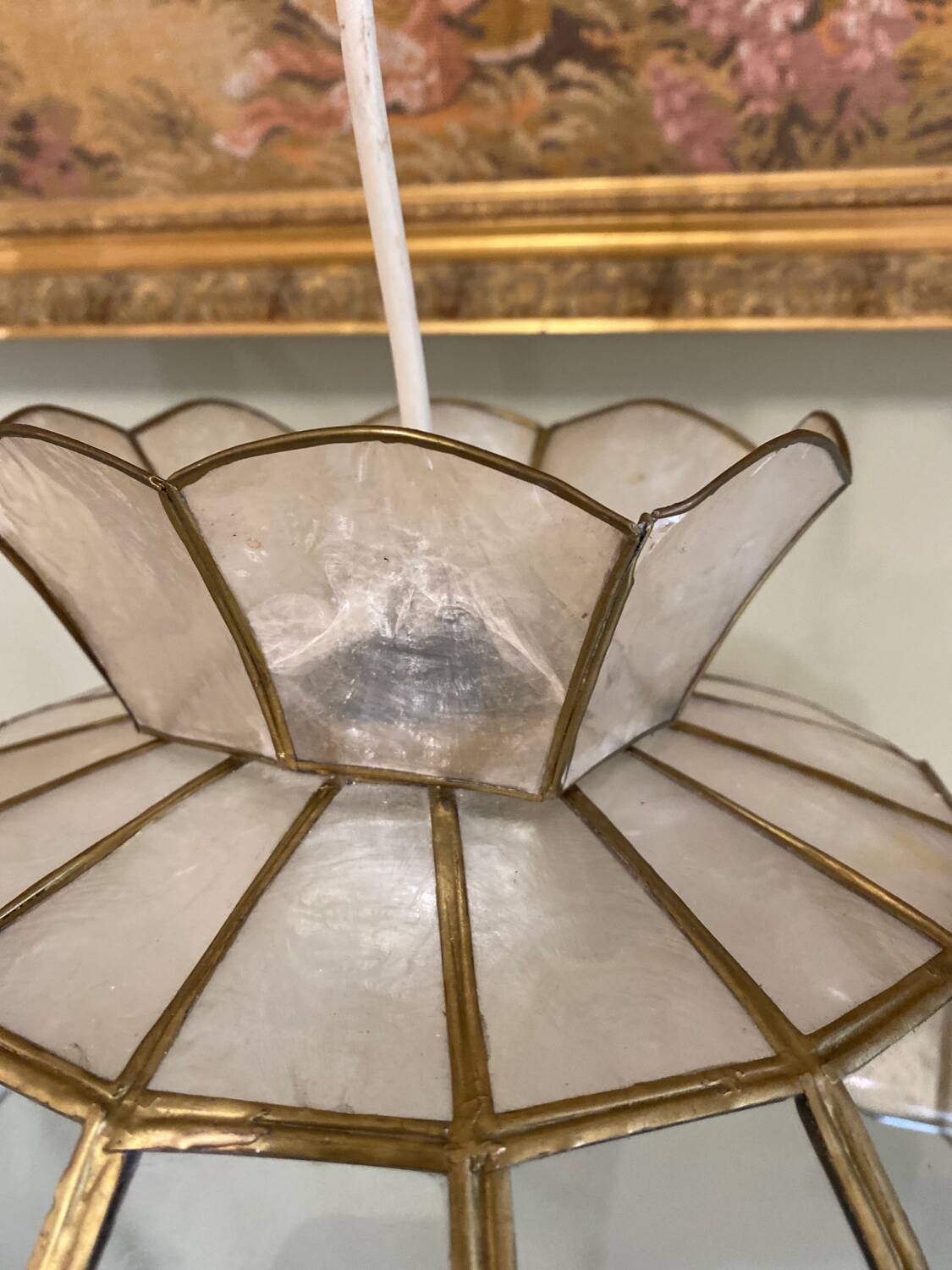 Vintage mother-of-pearl pendant light