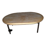 Oval nursery school table