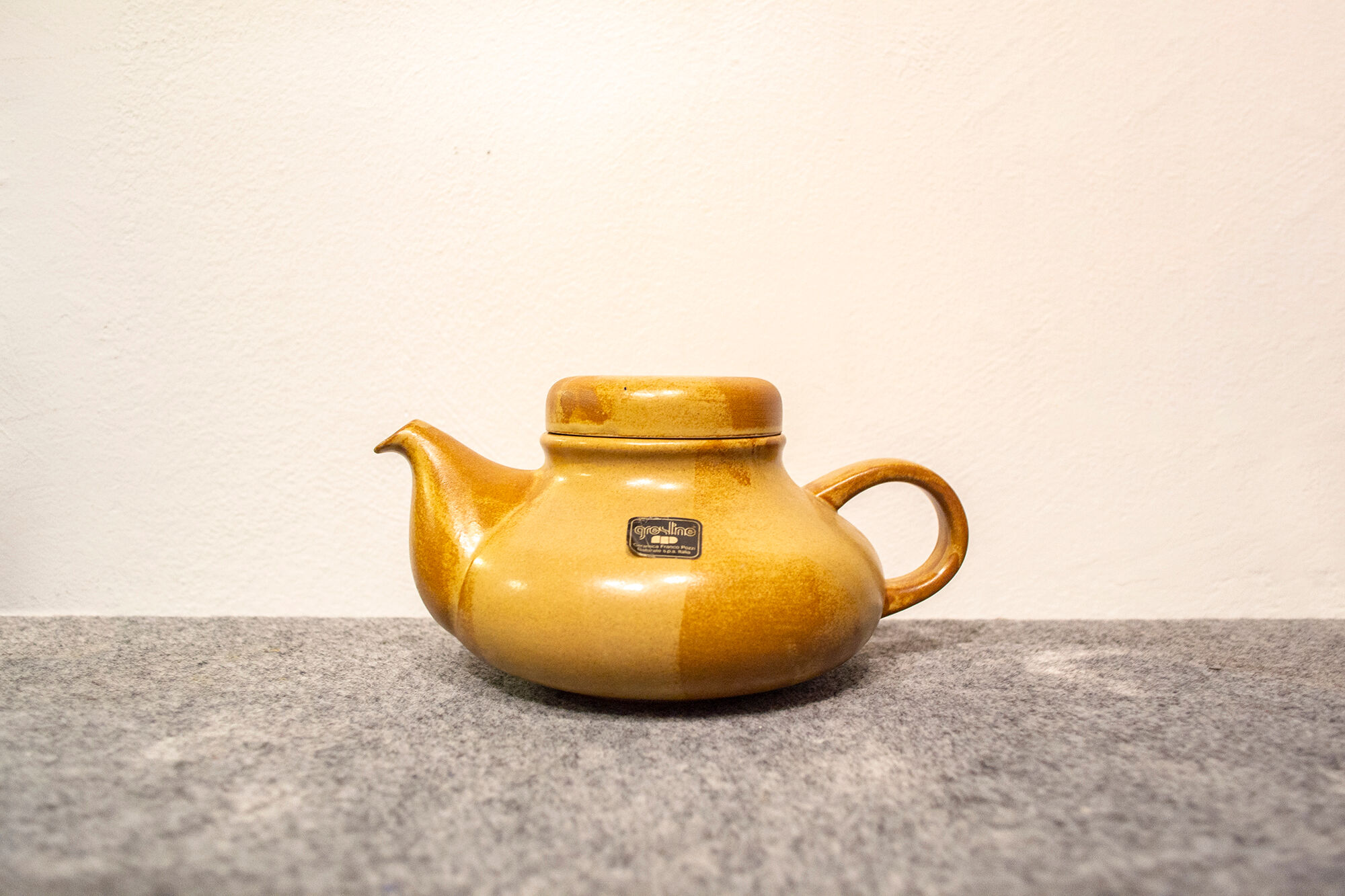 Franco Pozzi teapot for Gresline, Italy 70s