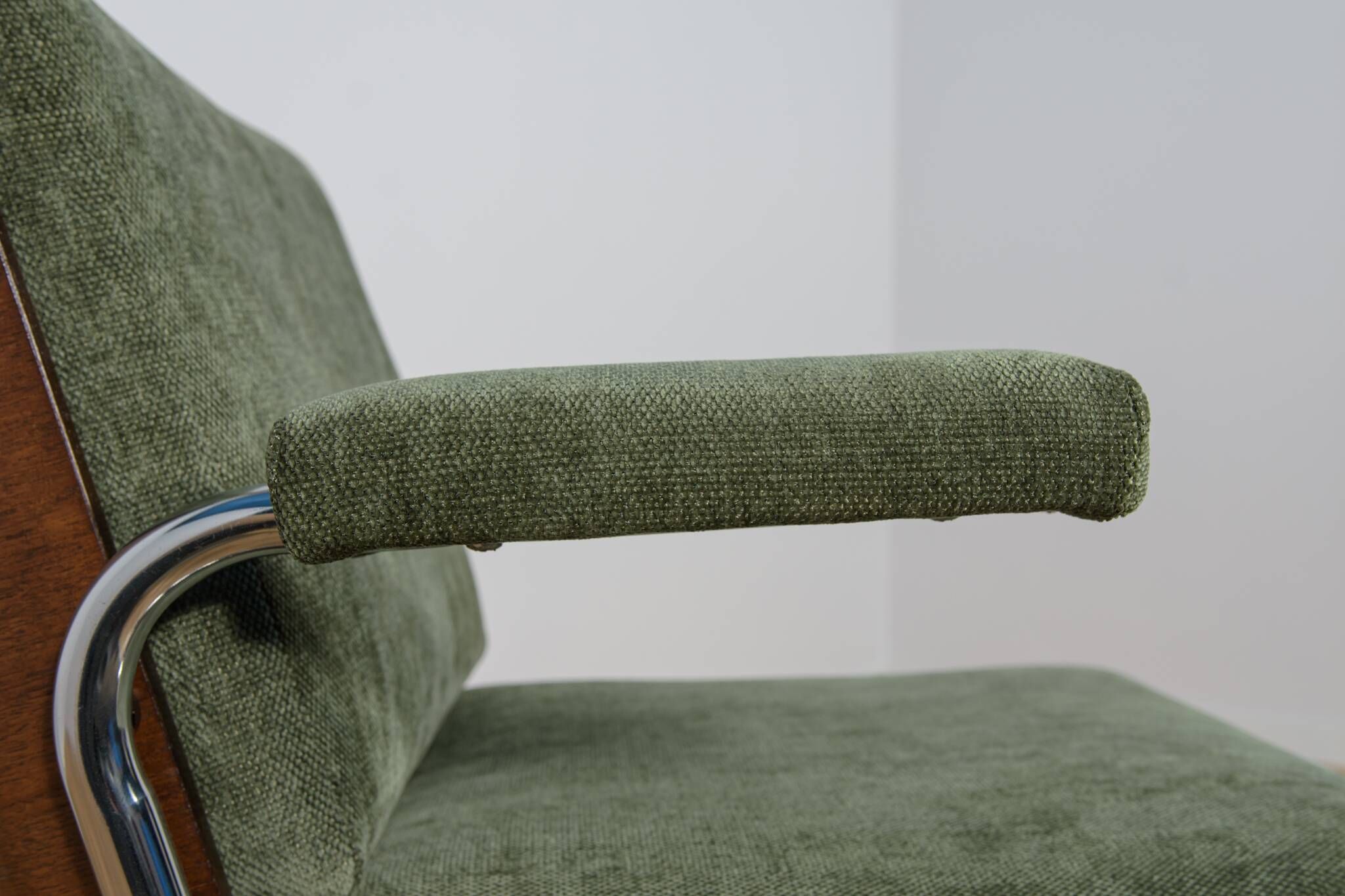 Chrome and Teak Chairs by Gordon Russell, United Kingdom, 1970s, Set of 4
