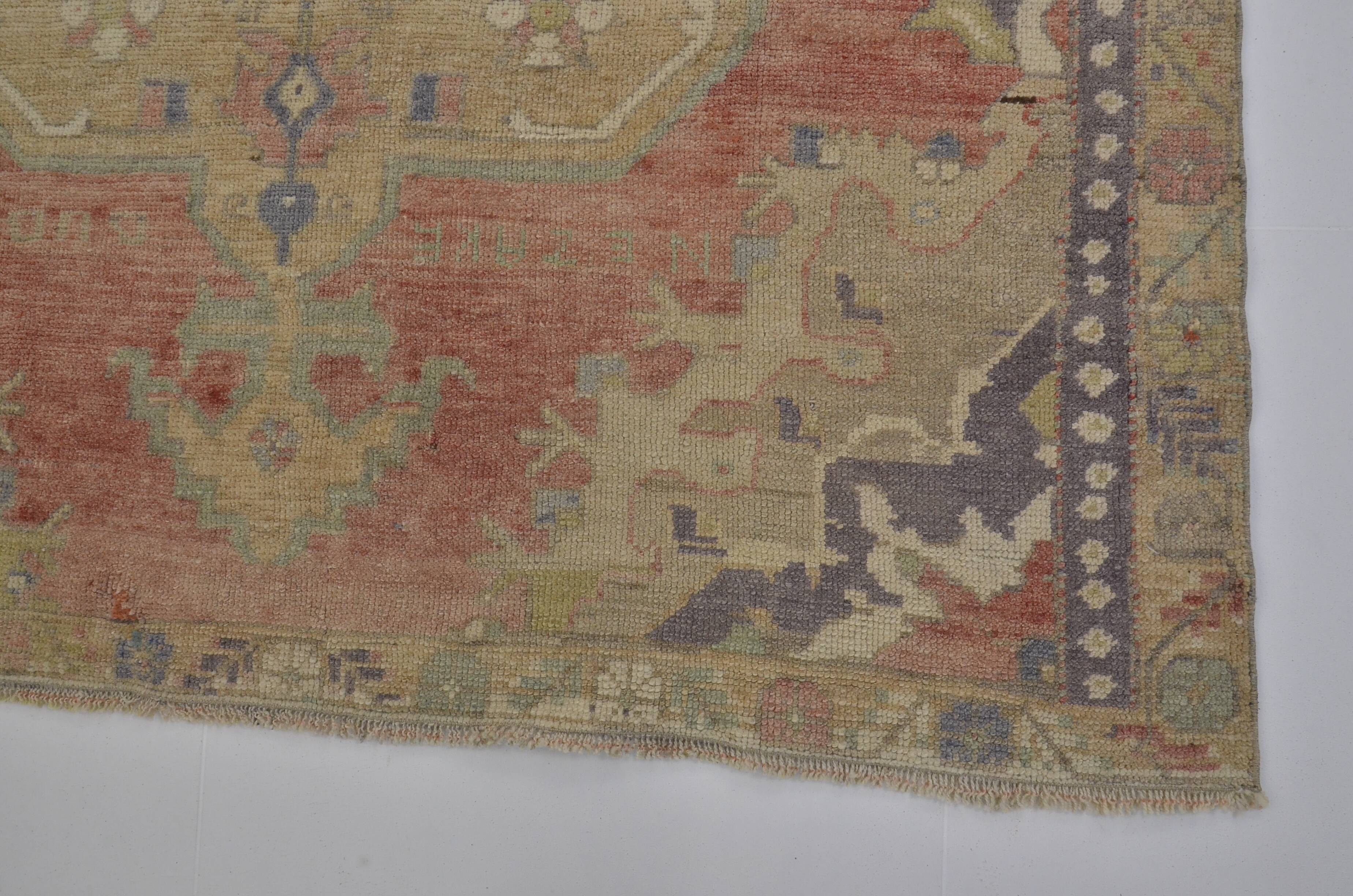 Decorative Handwoven Vintage Wool Rug sku1467