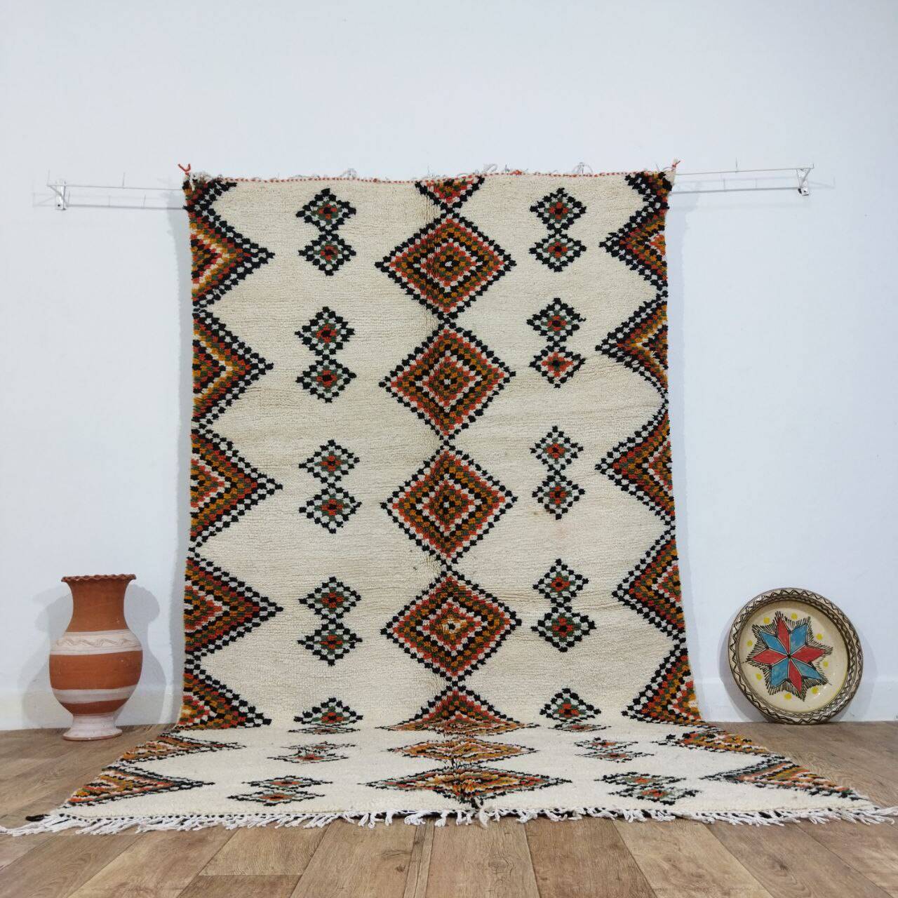 Handmade Moroccan Berber rug 275 X 165 CM