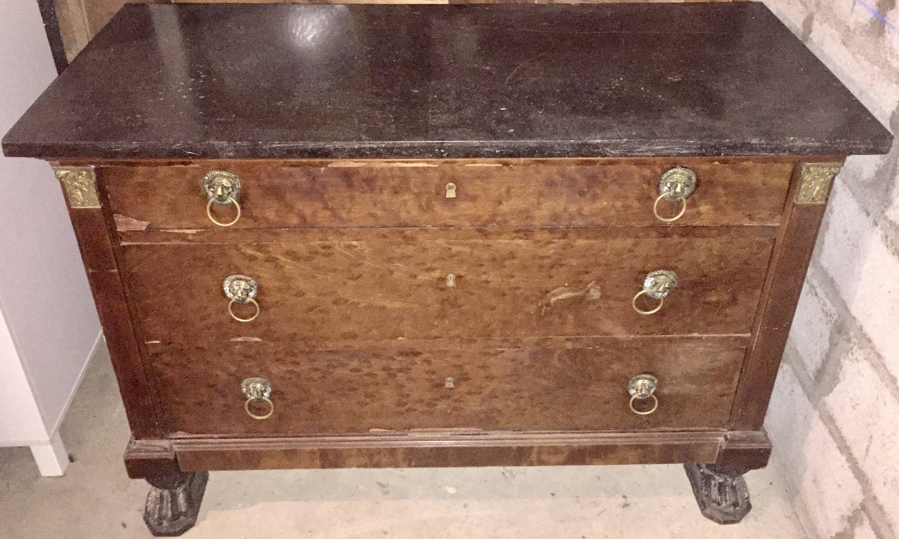 Chest of drawers