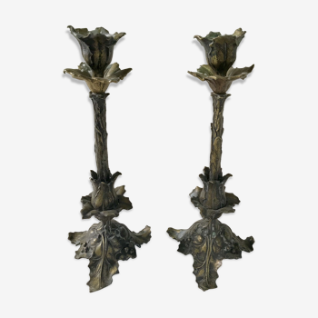 2 candlesticks, leaf holly