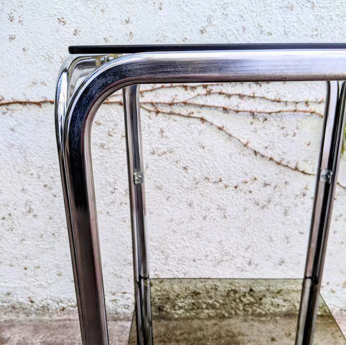 Pedestal table / harness metal and smoked glass 70s