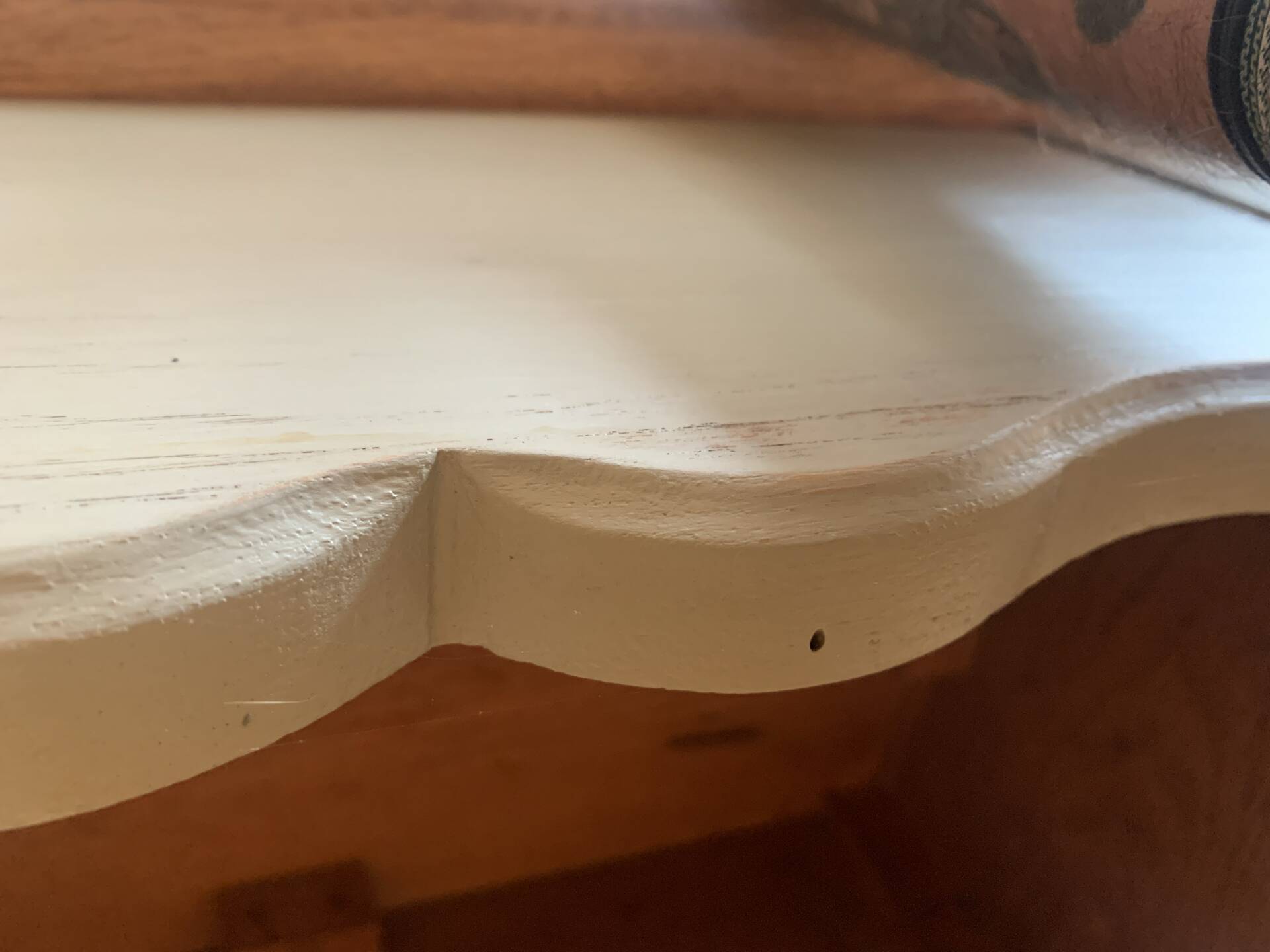 Table basse vintage en chêne, forme libre