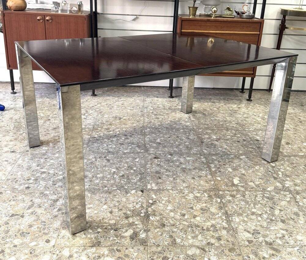 Table à manger attribuée à Giovanni Offredi pour Saporiti, années 1970.