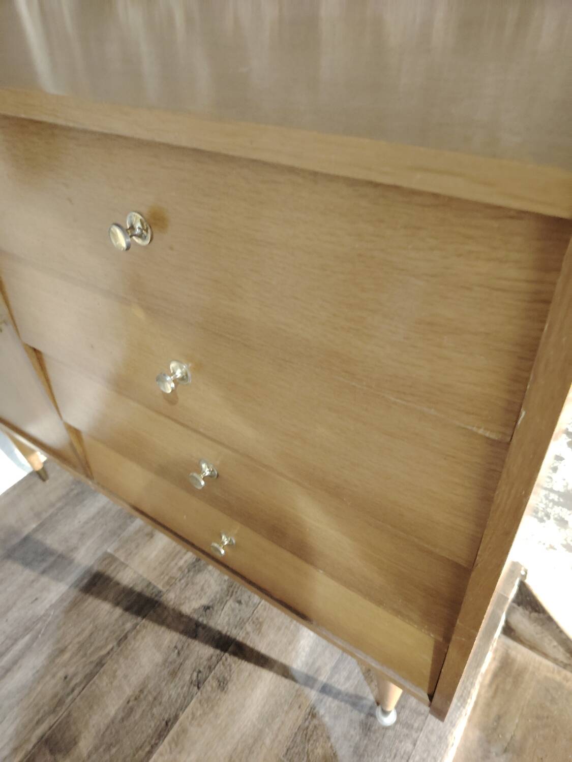Commode asymétrique 70's