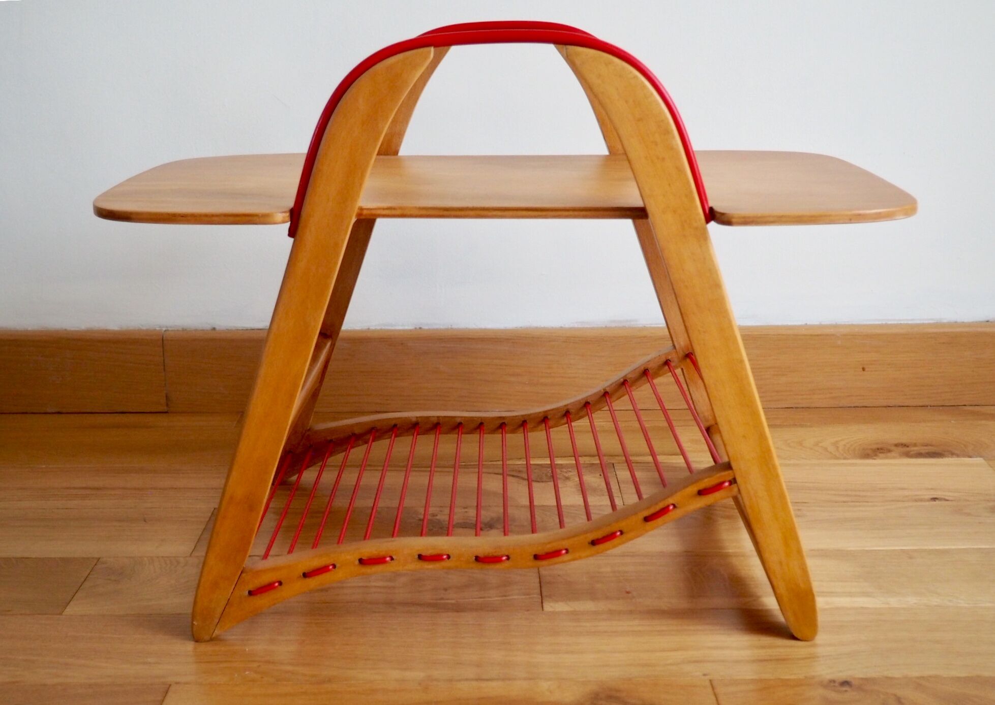 Side table scoubidou