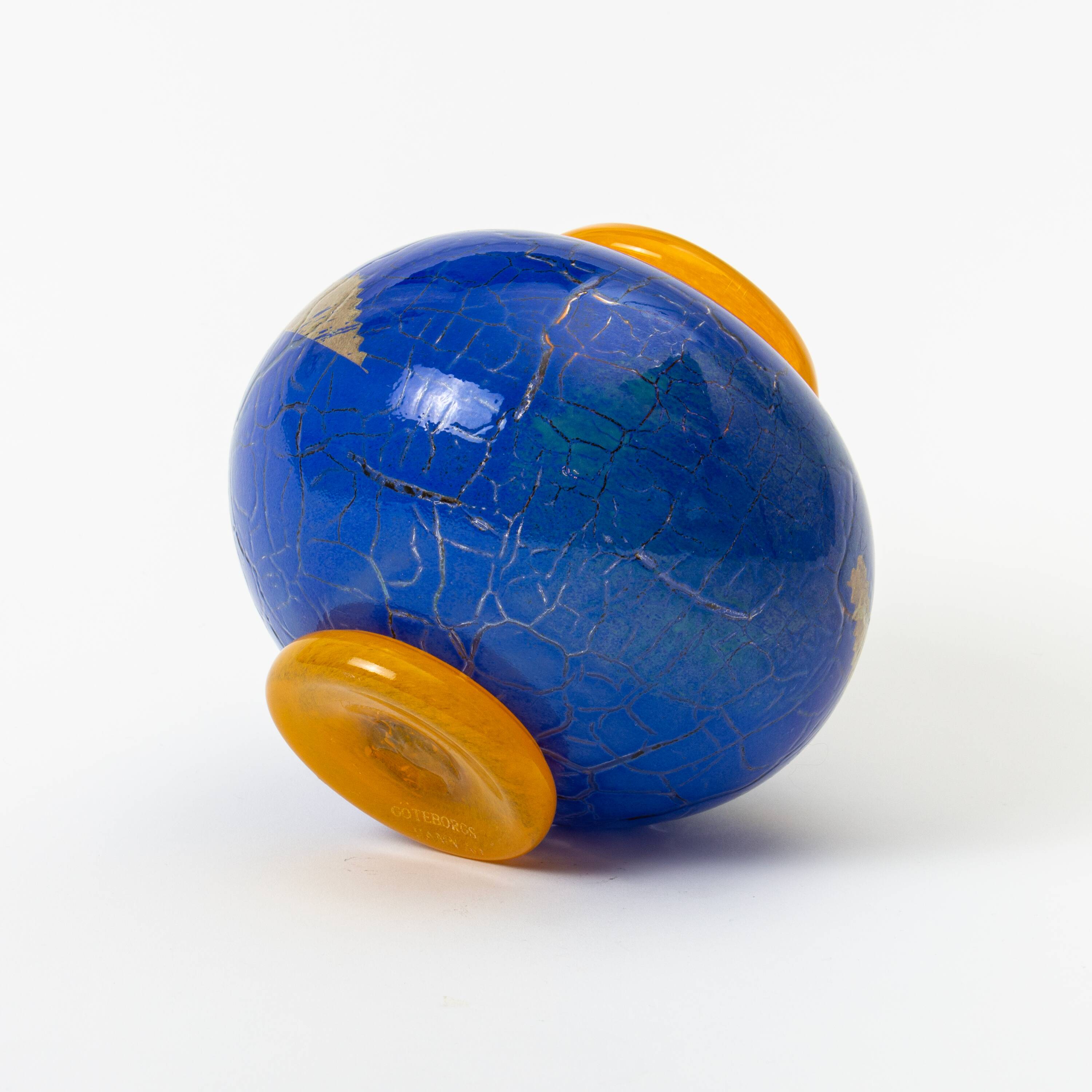 Transjö Hytta cracked glass vase (Sweden)