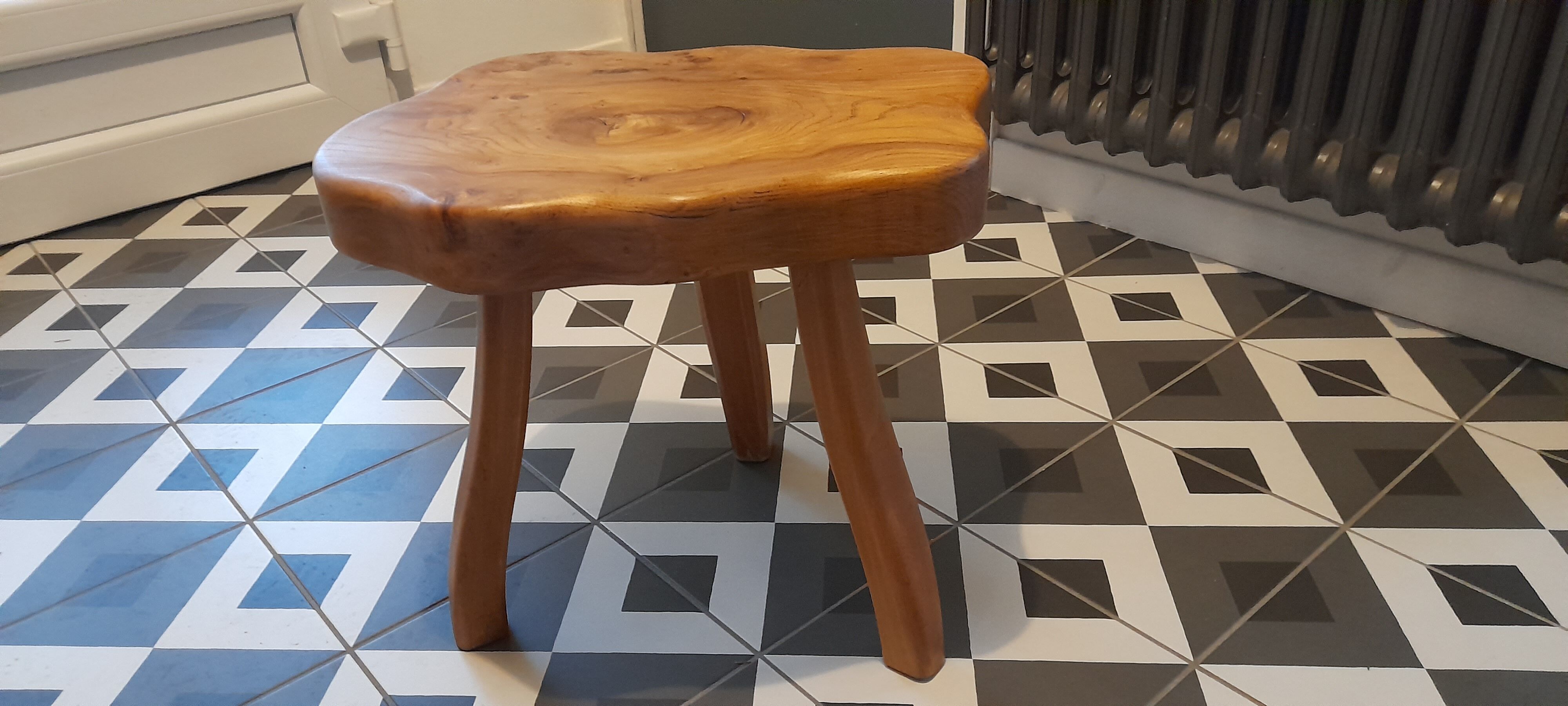 Brutalist tripod stool in solid elm