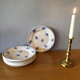 8 flat plates in antique earthenware