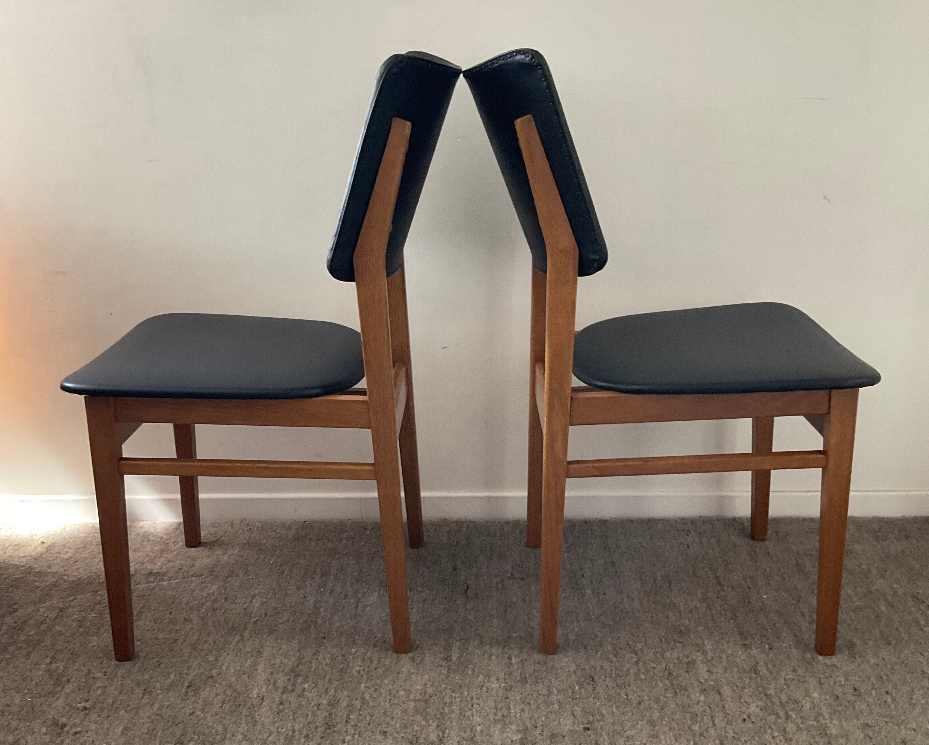 Pair of Scandinavian chairs from the 60s in teak