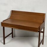 Scandinavian desk with extendable system in teak, 1960.