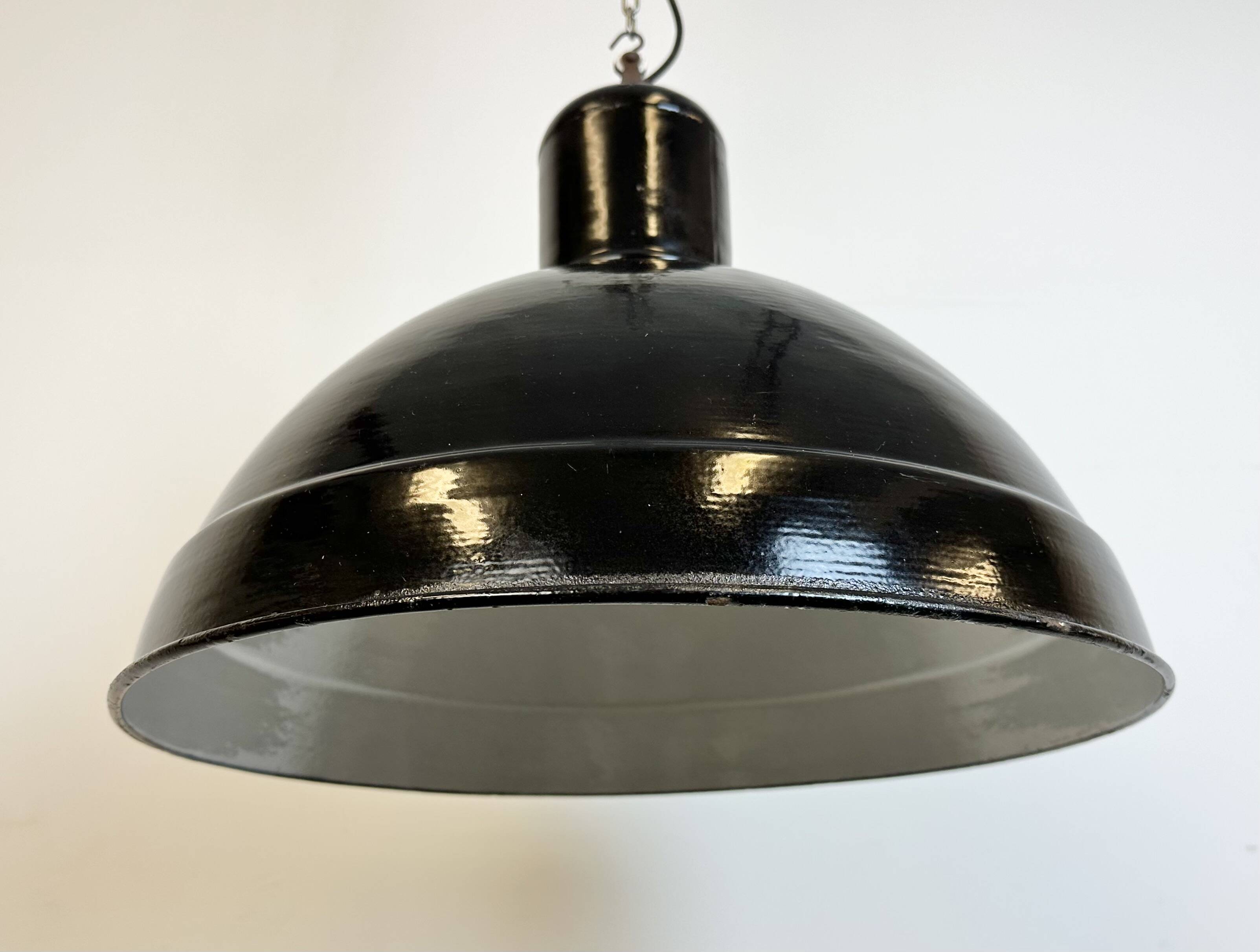 Industrial black enamel factory pendant lamp, 1950s