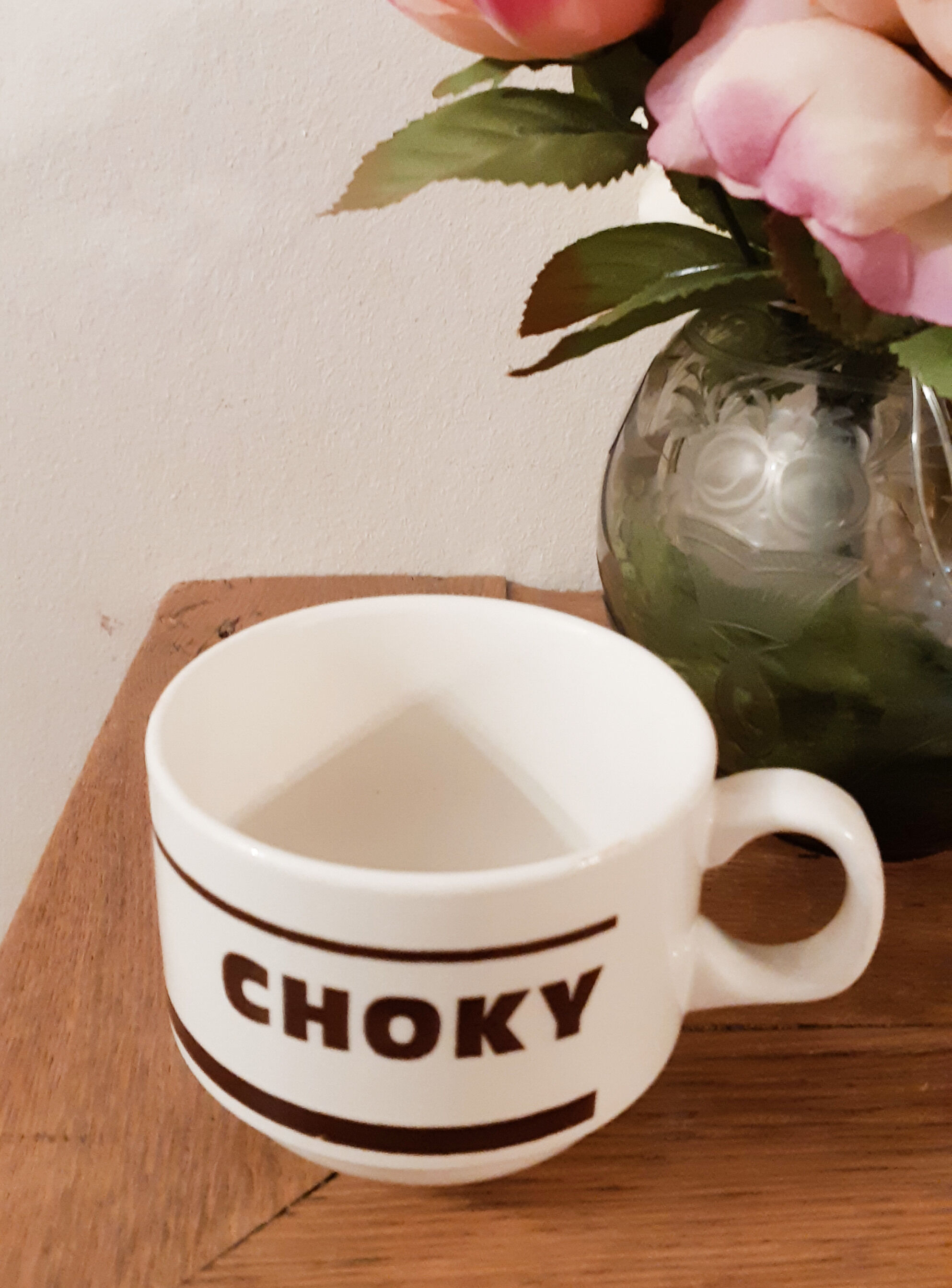 Coffee cups, Choky cappuccino, Churchill