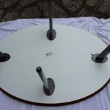 Industrial-style oval table D.Pro