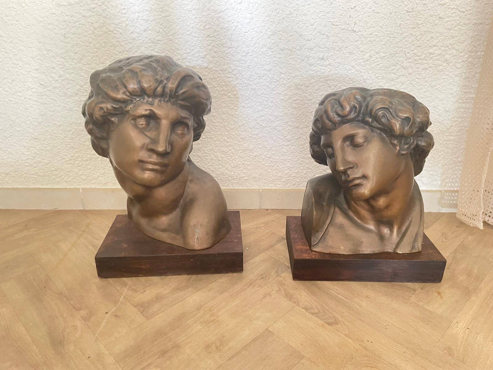 Paire de bronze "les esclaves" de Michel-Ange