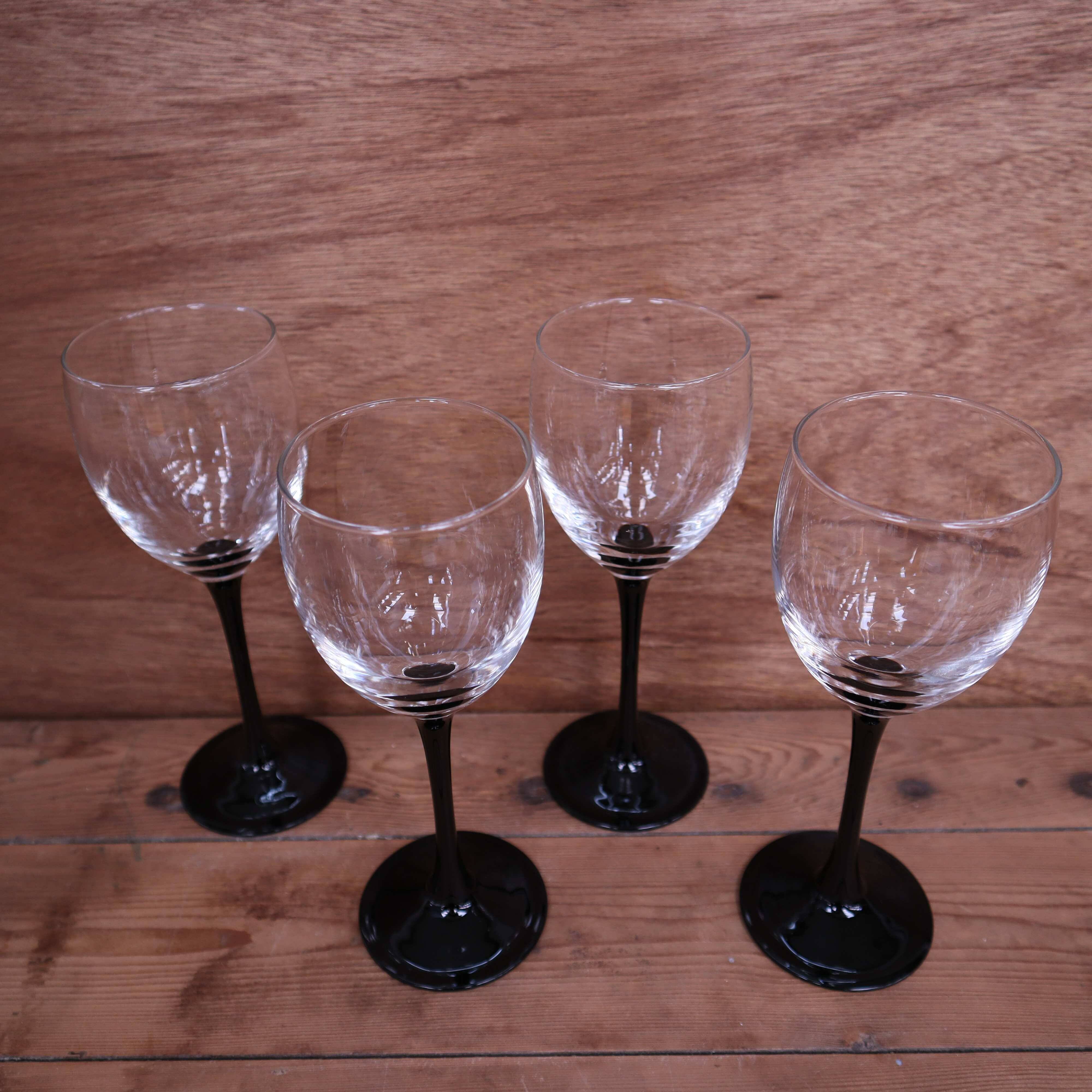 4 Luminarc Vintage Black Stemmed Red Wine Glasses