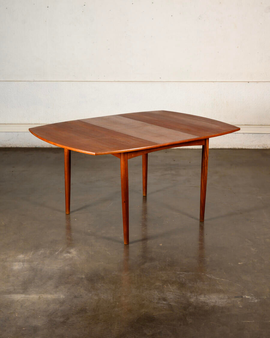 Table en teck rallonge papillon