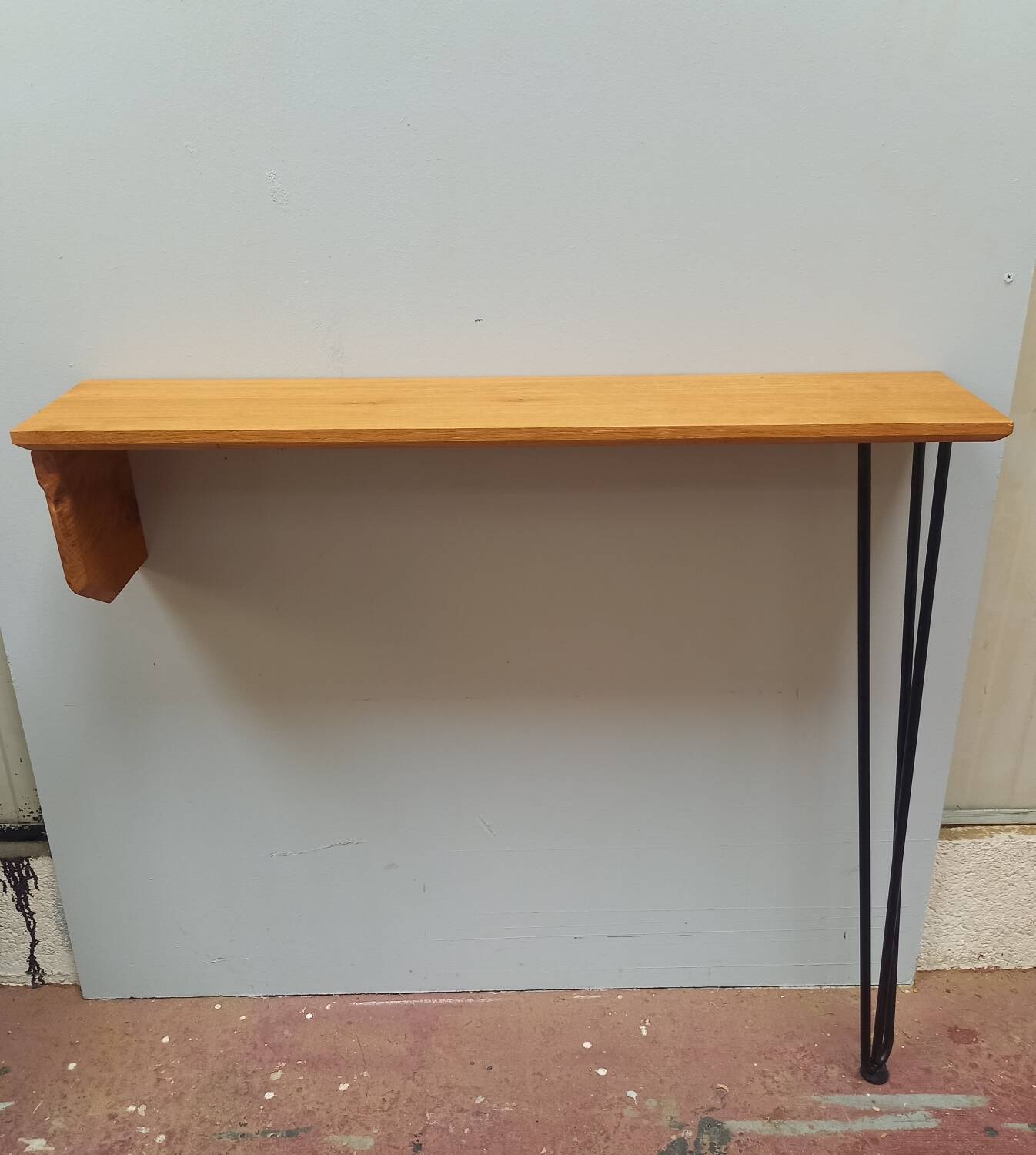 Oak console