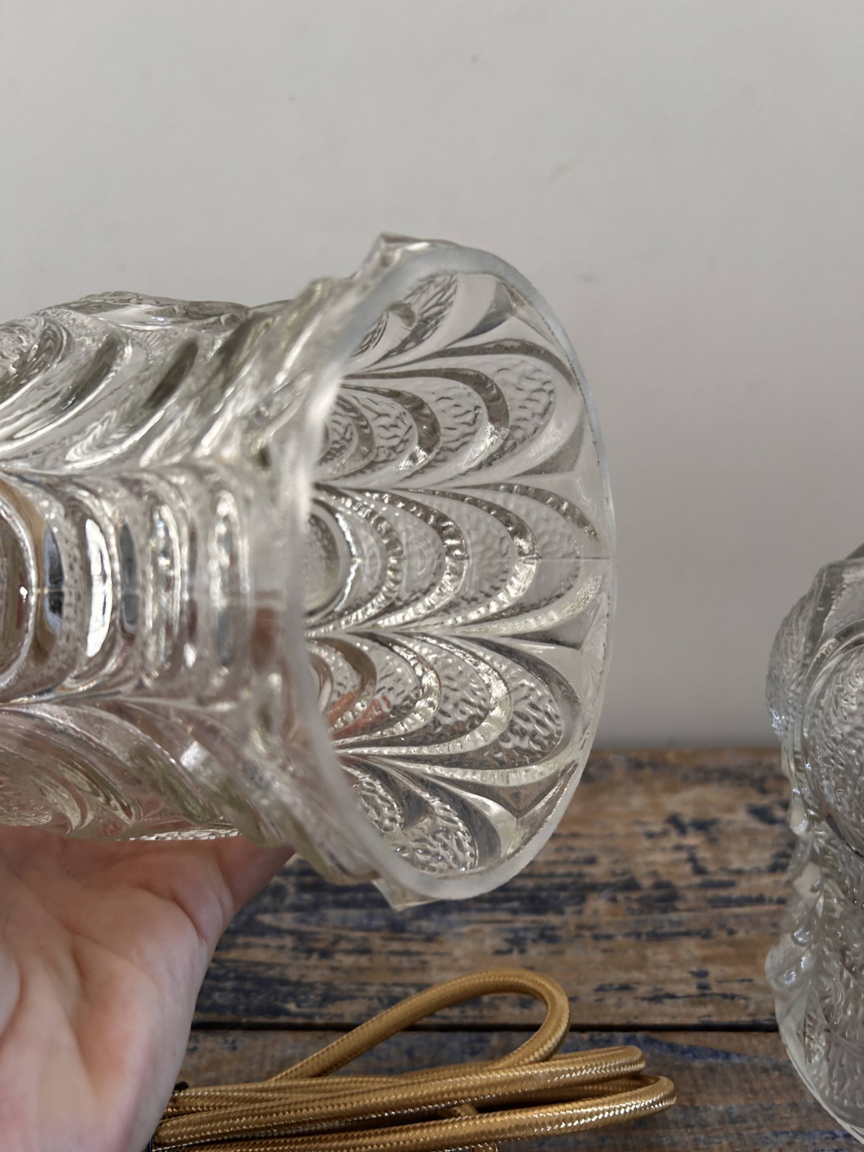 Lot de deux baladeuses vintage en verre ciselé