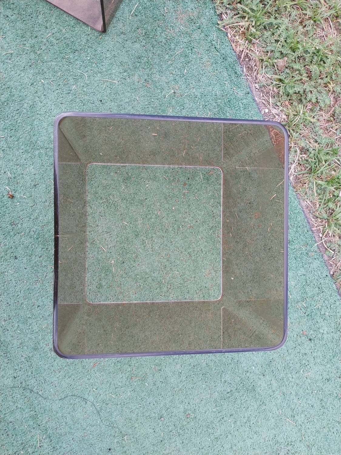 Tables de chevets en plexiglas
