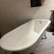 Cast iron lion's feet bathtub early 20th century
