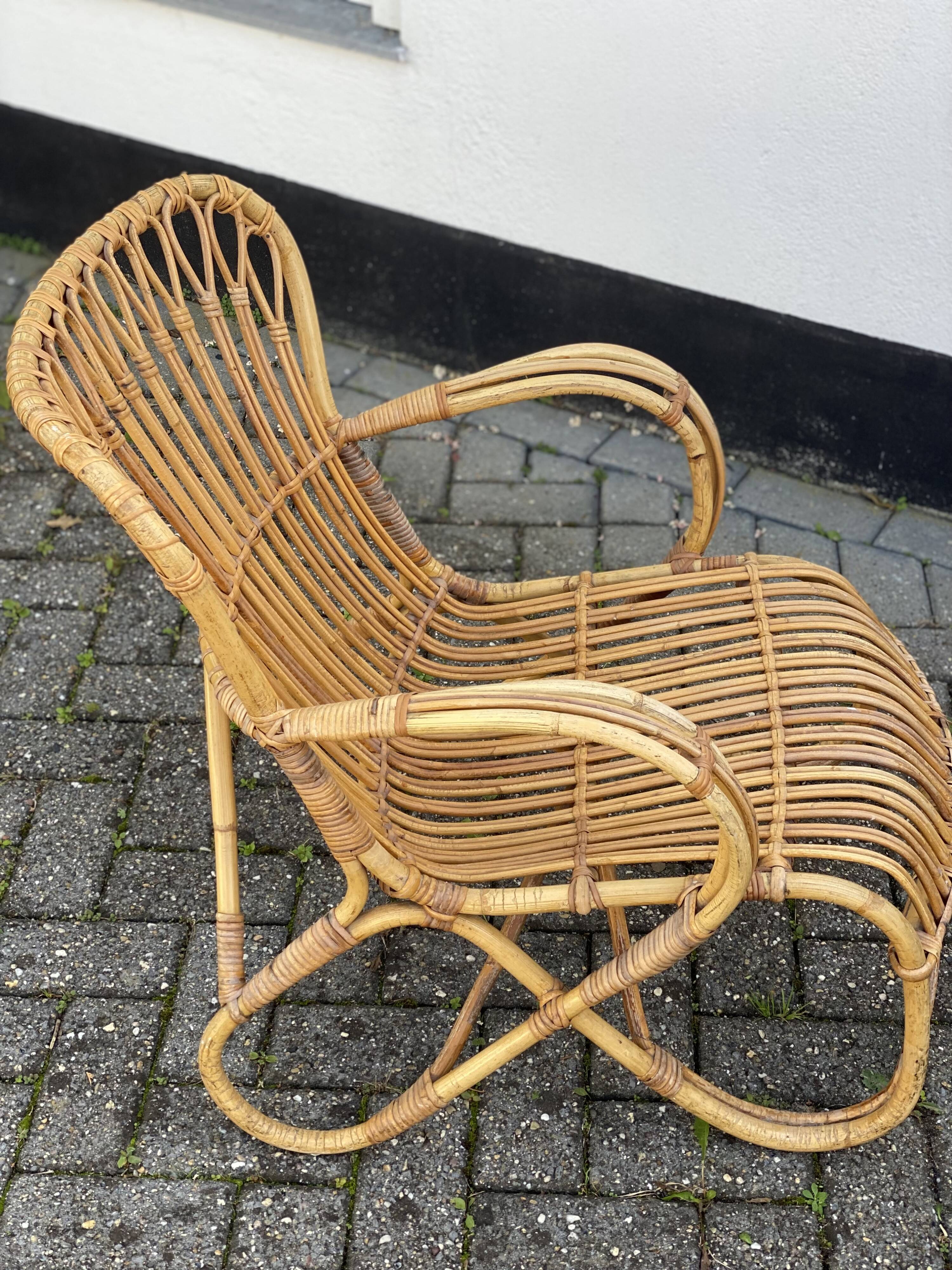 Vintage Belle 8 Rattan ArmChair