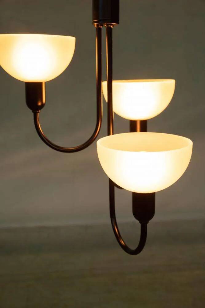 Suspension style Memphis 1960s, adjustable vintage lamp.