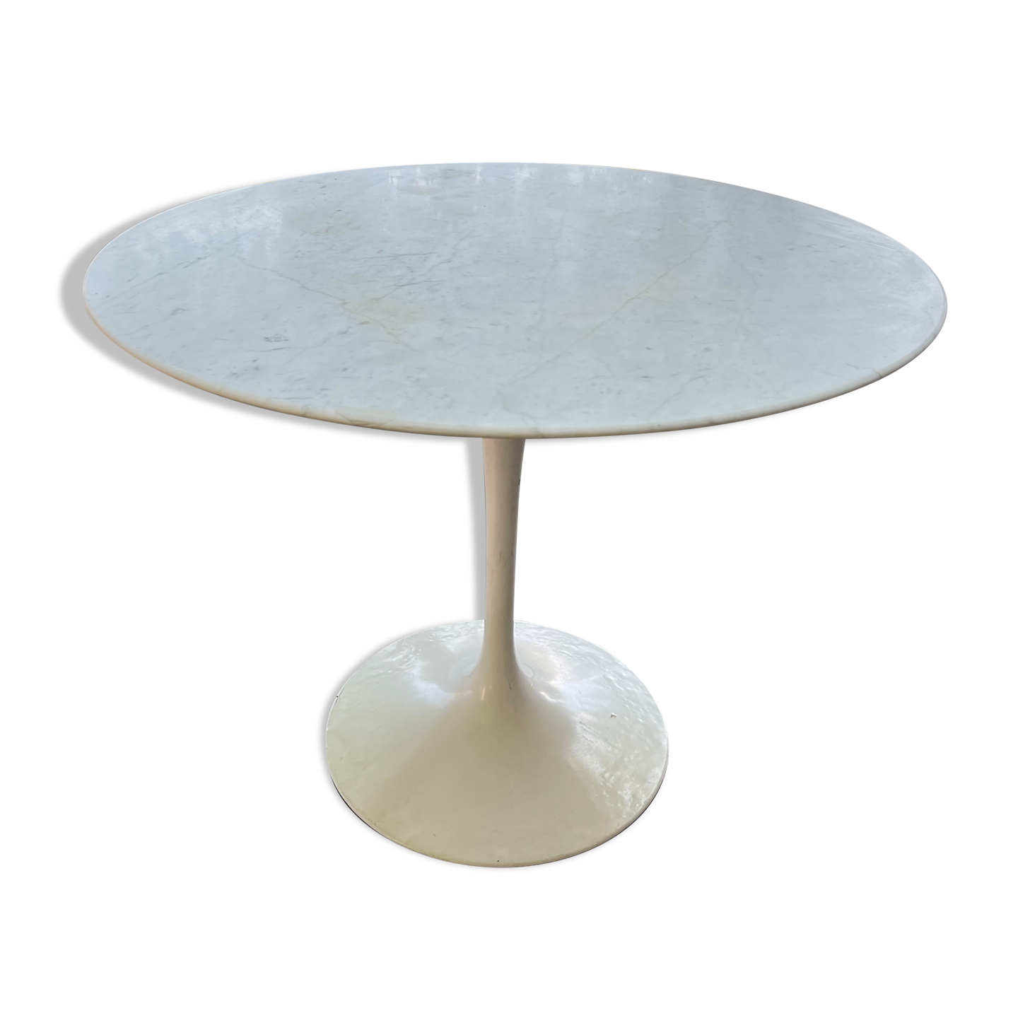 Marble Tulip table by Eero Saarinen for Knoll