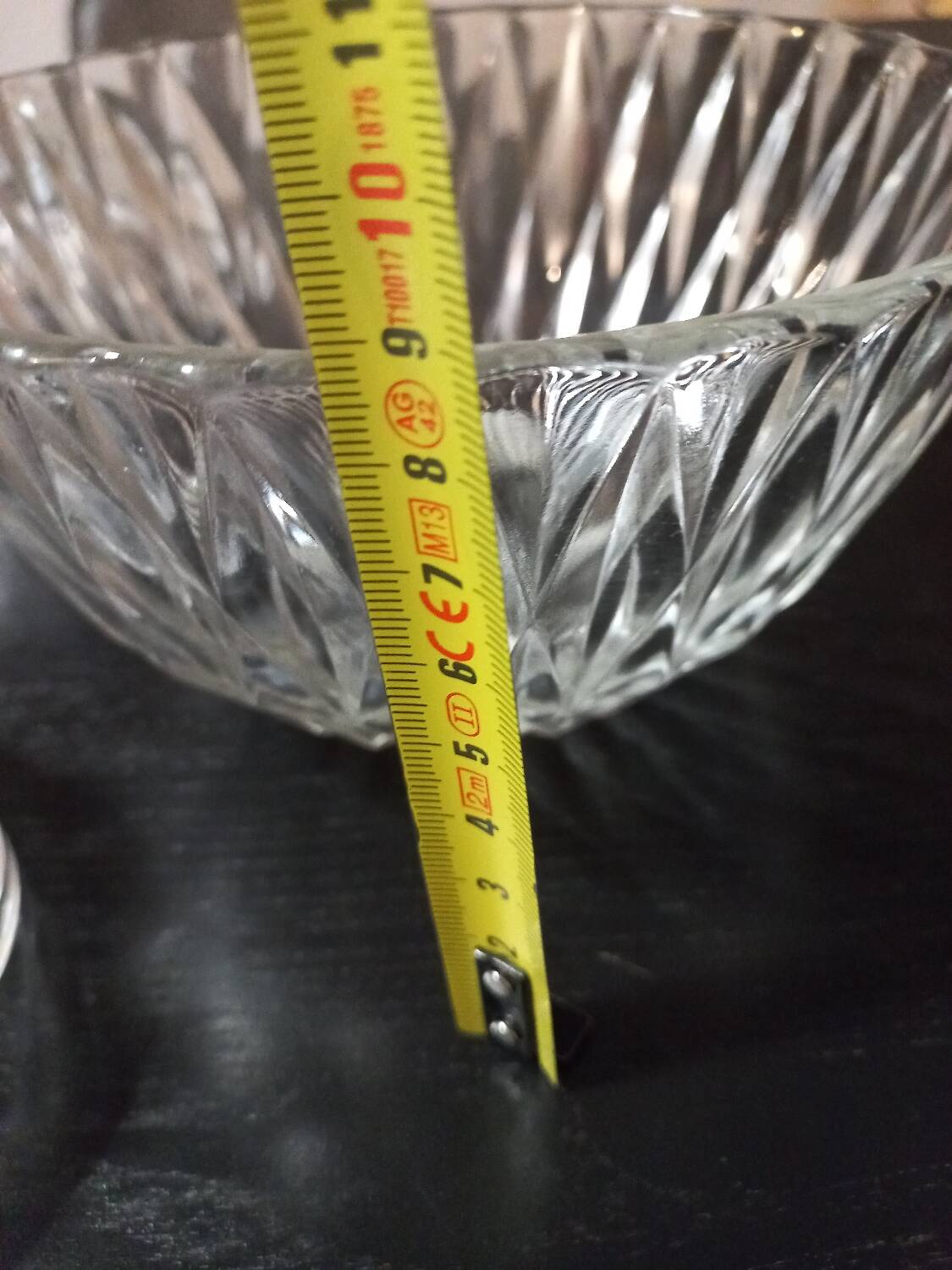 Service 3 salad bowls and Duralex cups