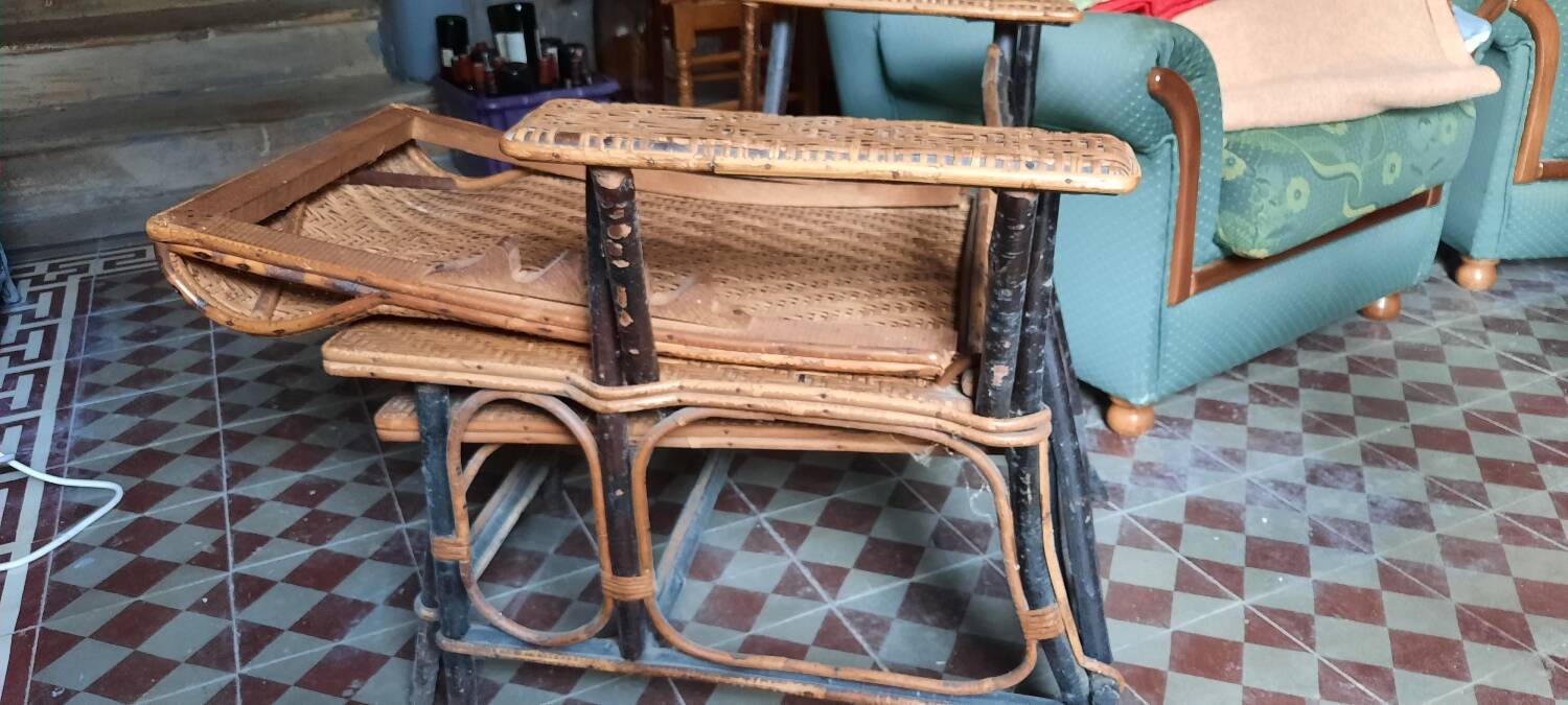 Vintage rattan lounge chair