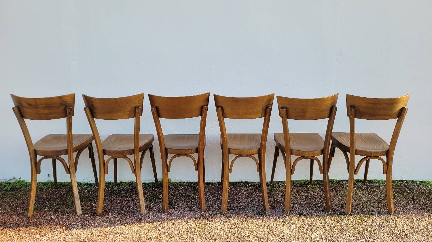 Series of 6 vintage old restaurant bistro chairs - 1950s