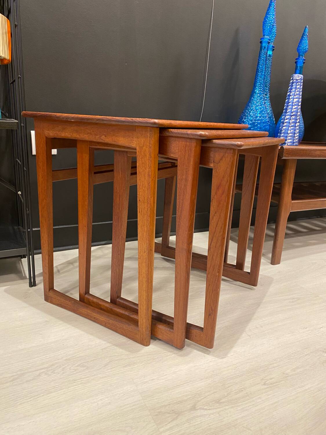 Table gigogne teck scandinave 1970