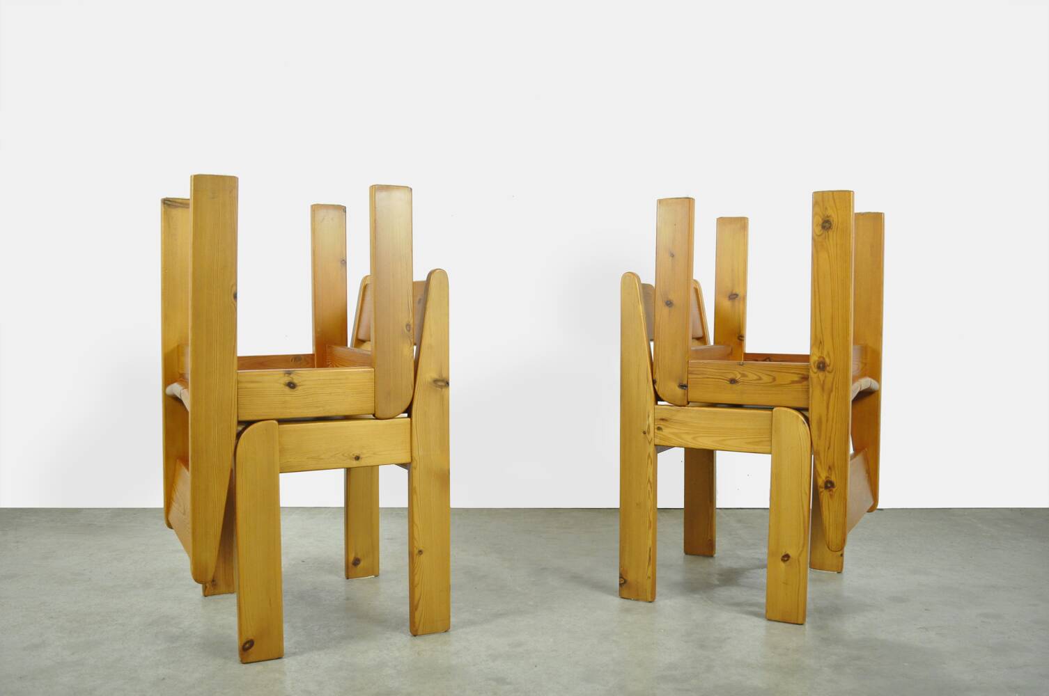 4 chaises en pin de style brutaliste, Ate van APELDOORN, années 1970