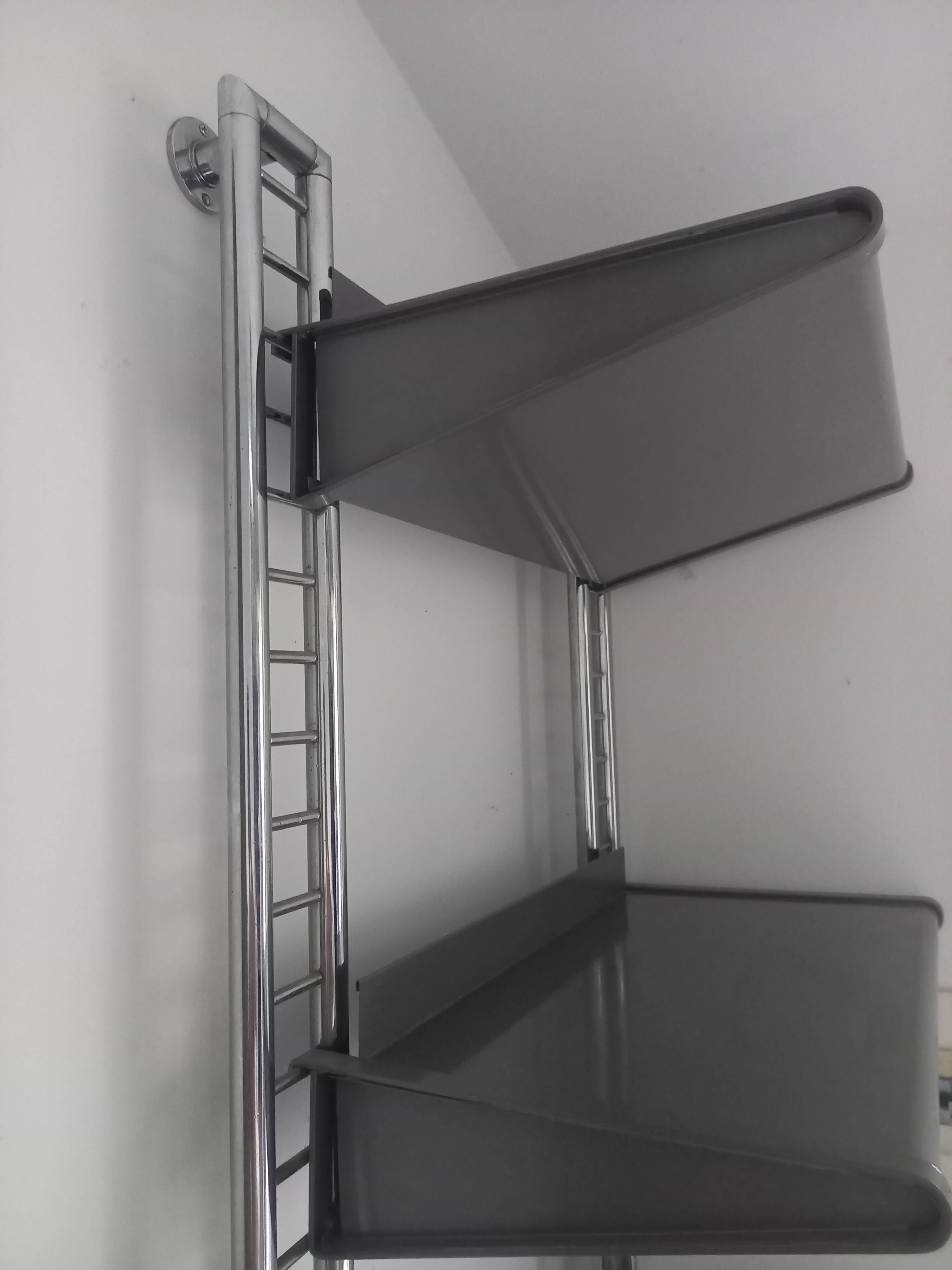 Grande étagère murale chrome design alu et métal 1970 industriel 220cm