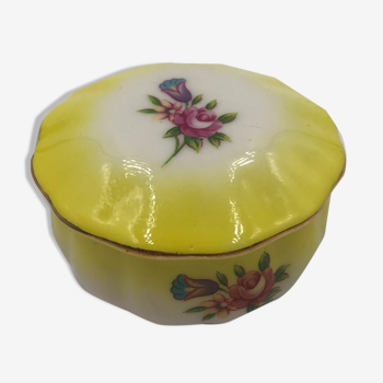 Mini jewelry box / pill box porcelain white and yellow floral decorations