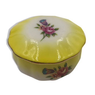 Mini jewelry box / pill box porcelain white and yellow floral decorations