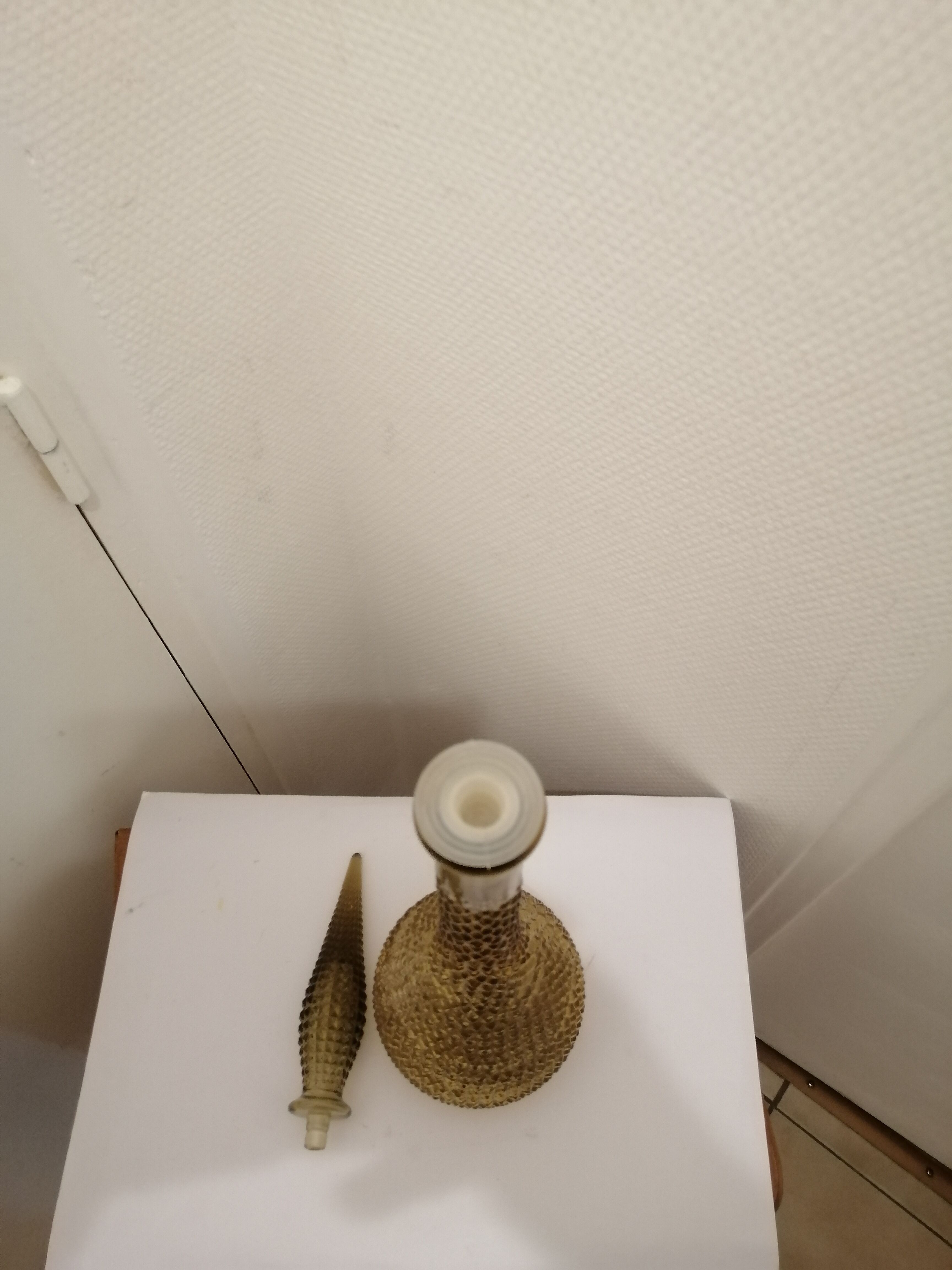 Bottle / decanter italian amber polish