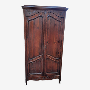 Armoire vintage