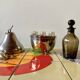 Chromed metal pear - 1 carafe and 6 amber crystal glasses - liquor cellar