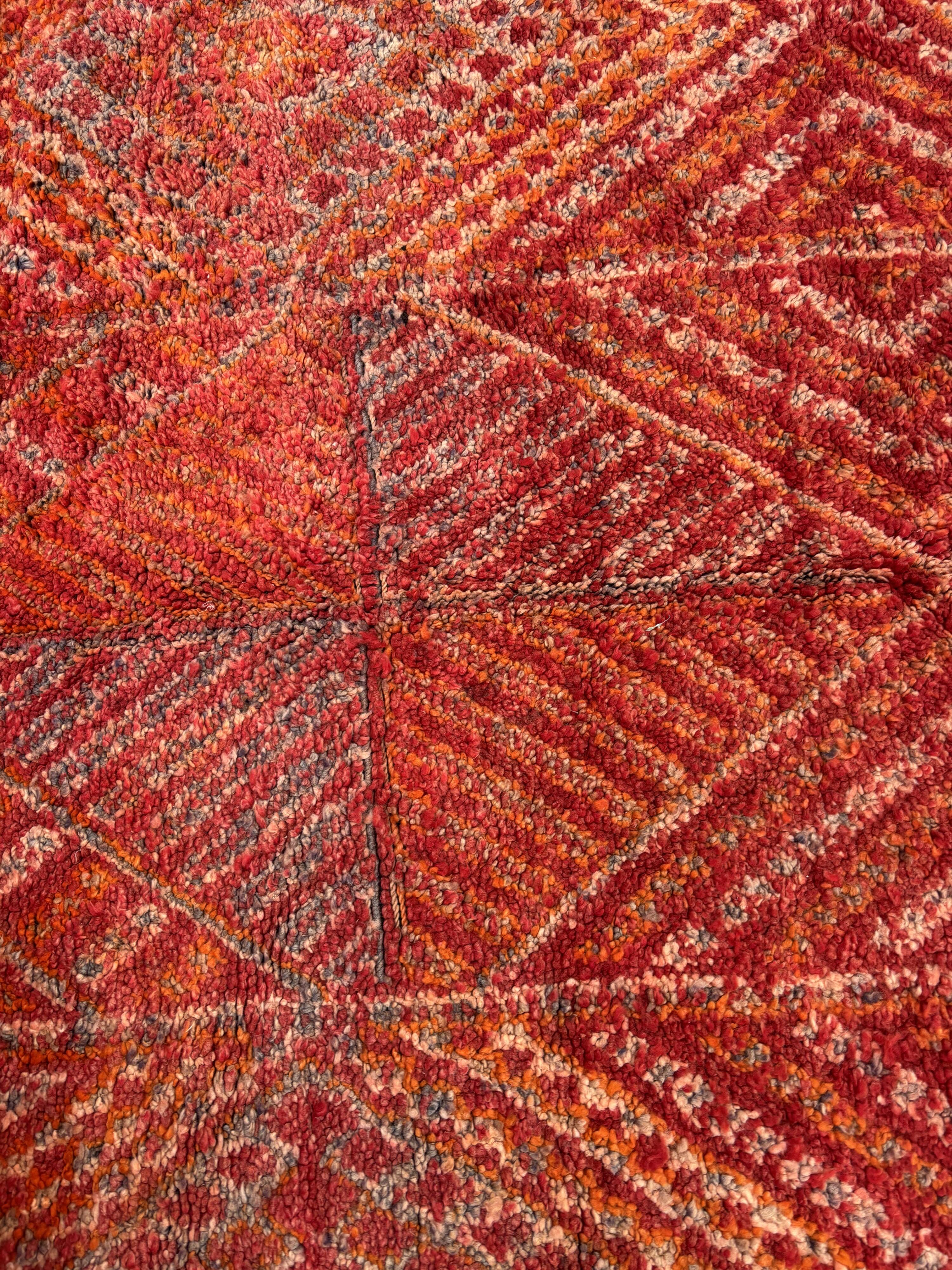 Hemra - Moroccan Berber carpet from the Rhamana region