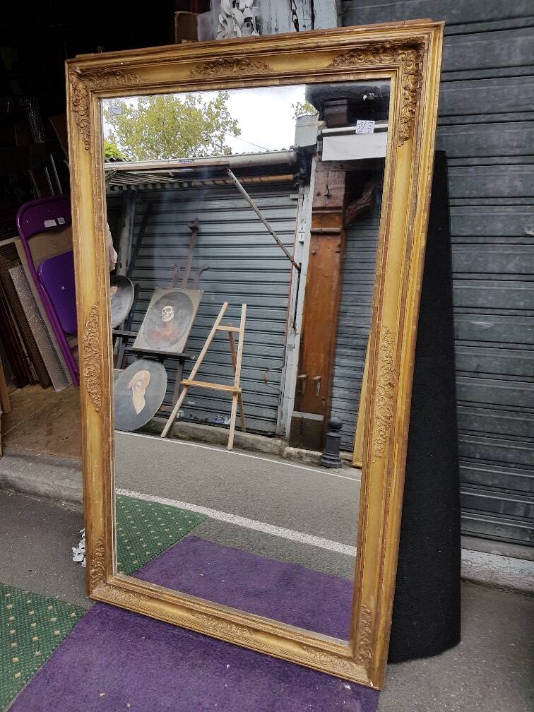 GOLDEN RECTANGULAR MIRROR FROM THE LOUIS-PHILIPPE PERIOD (1830-1848)