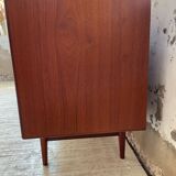 Teak row Johannes Andersen Samcom