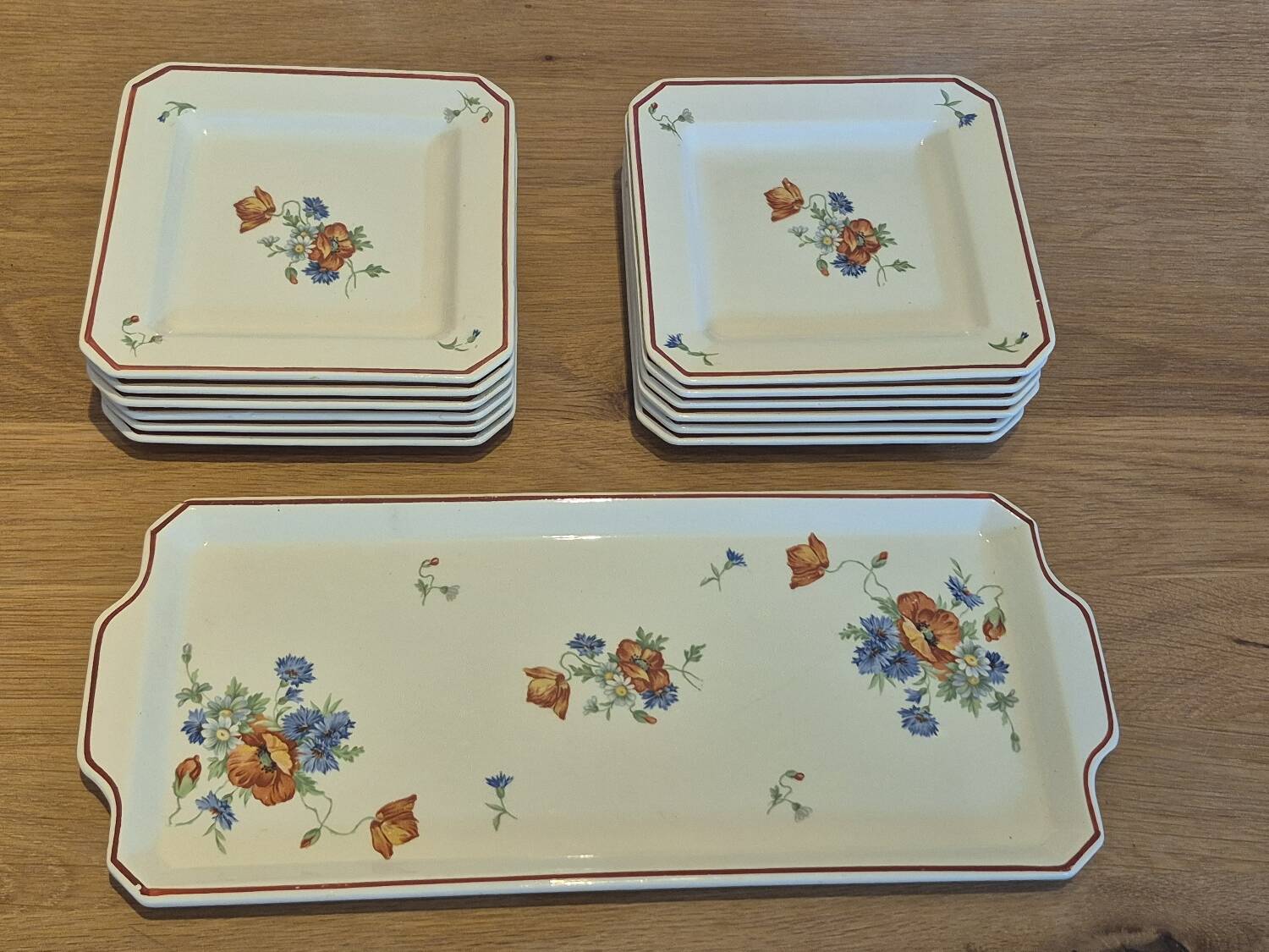 Charbonnier de Salins dessert service