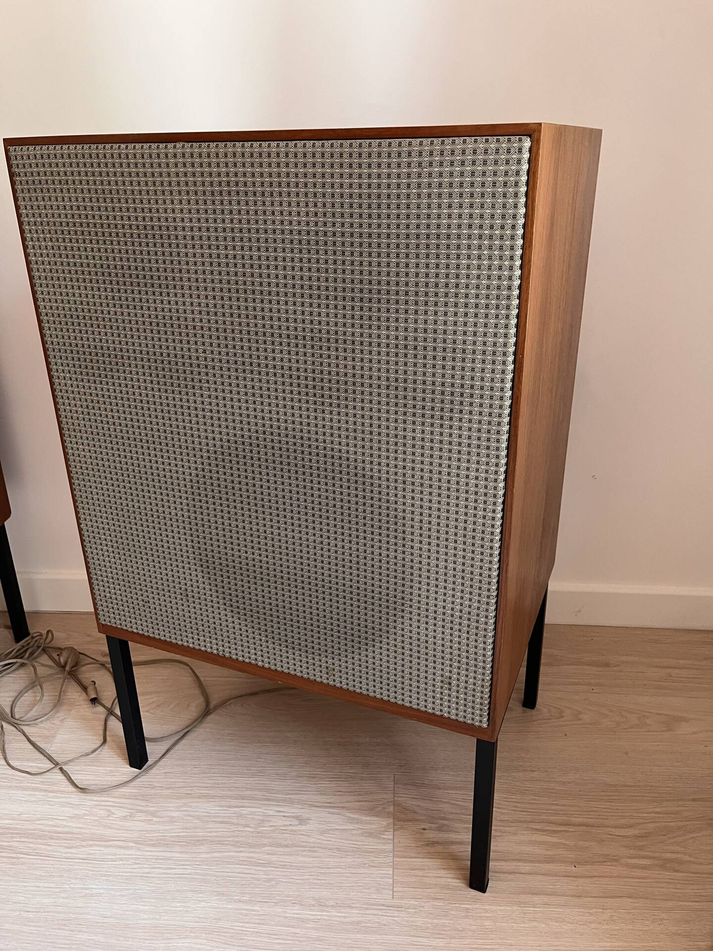 Meuble radio grundig HI FI STUDIO 50