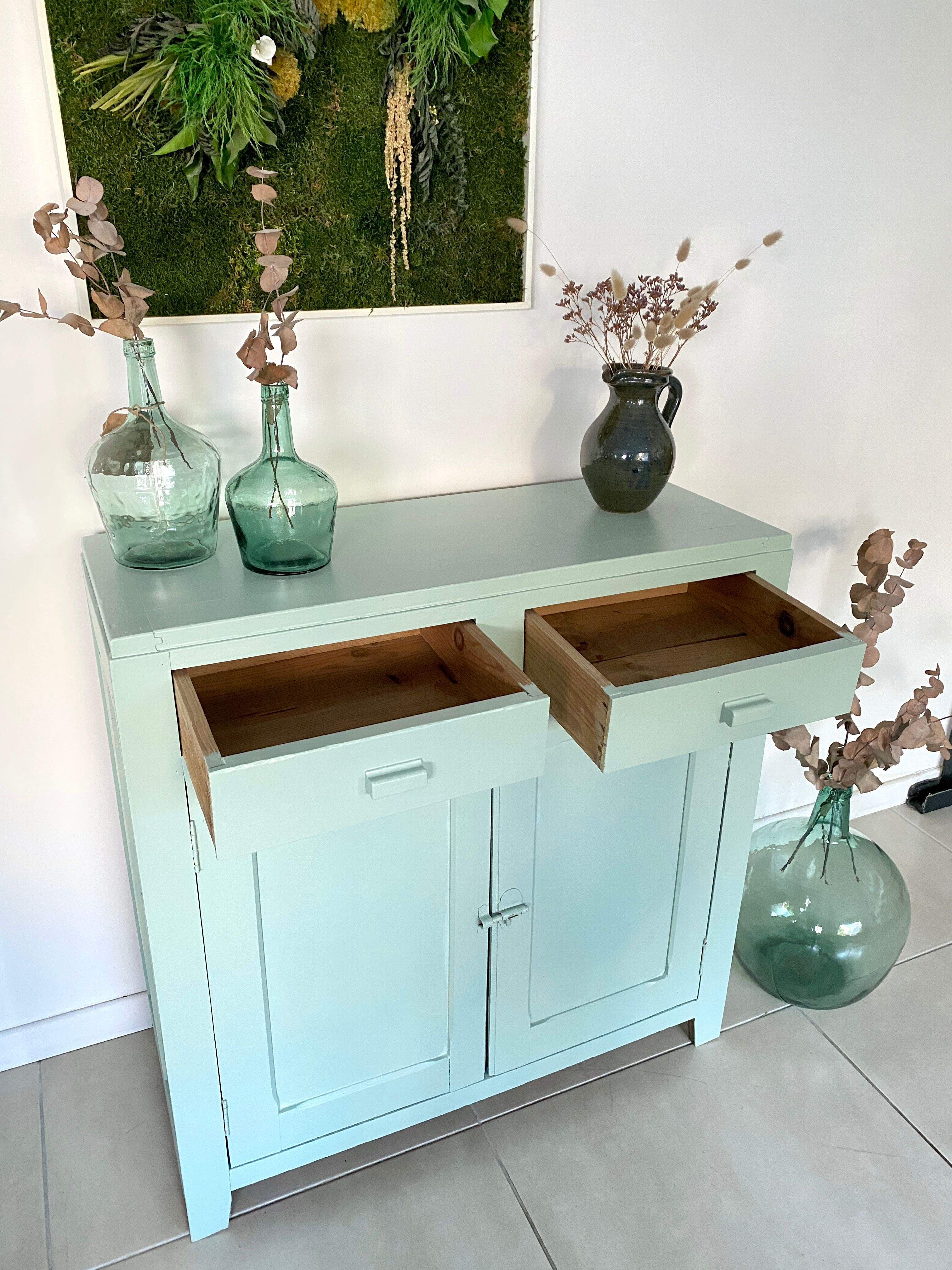 Parisian buffet green mint